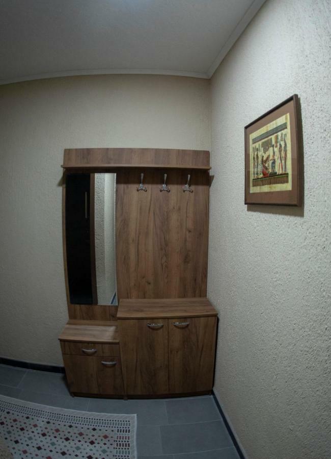 Dionis Rooms & Apartments 普里莱普 外观 照片