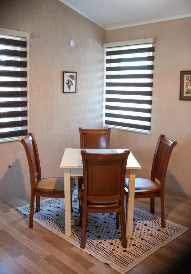 Dionis Rooms & Apartments 普里莱普 外观 照片